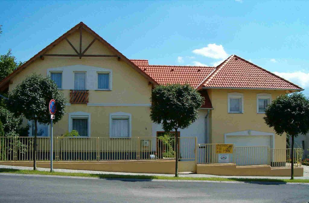 Apartment Madach Heviz